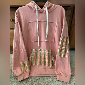 NWOT POL EMBROIDERED SWEATSHIRT